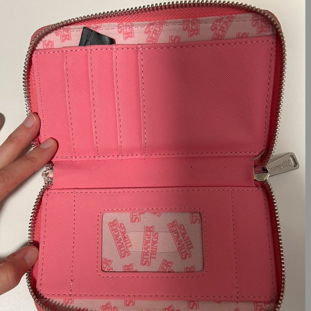 Stranger Things Collection Creatures Wallet Loung… - image 3